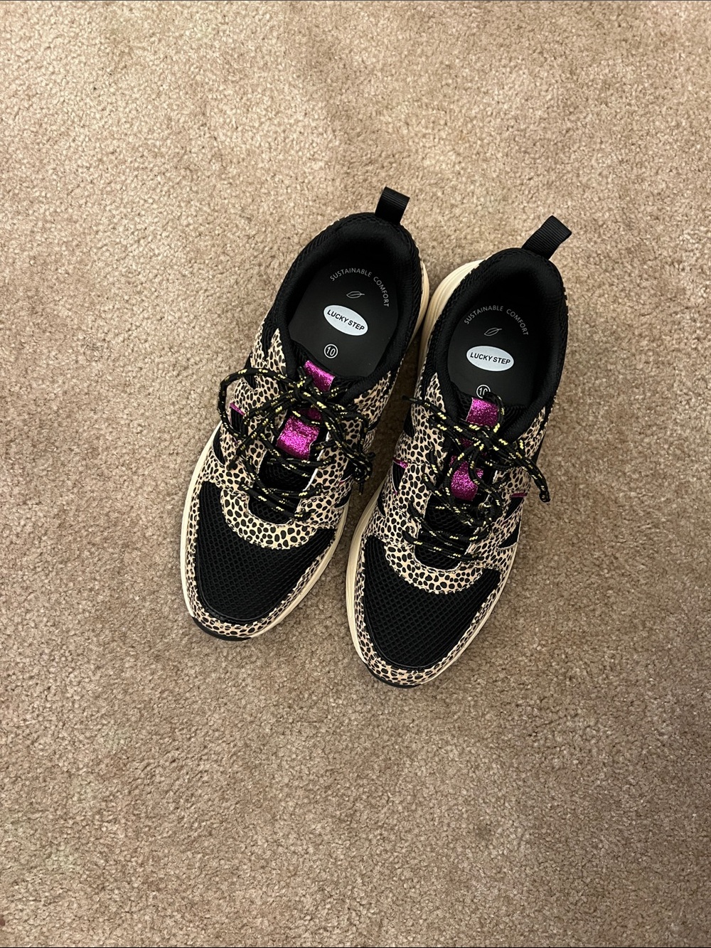 Sneakers